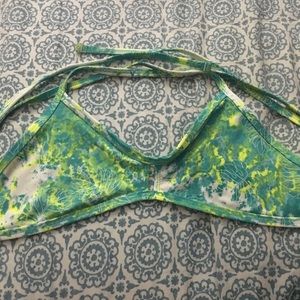 Jolyn vent top